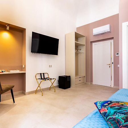 Magnini Rooms Cagliari Bagian luar foto