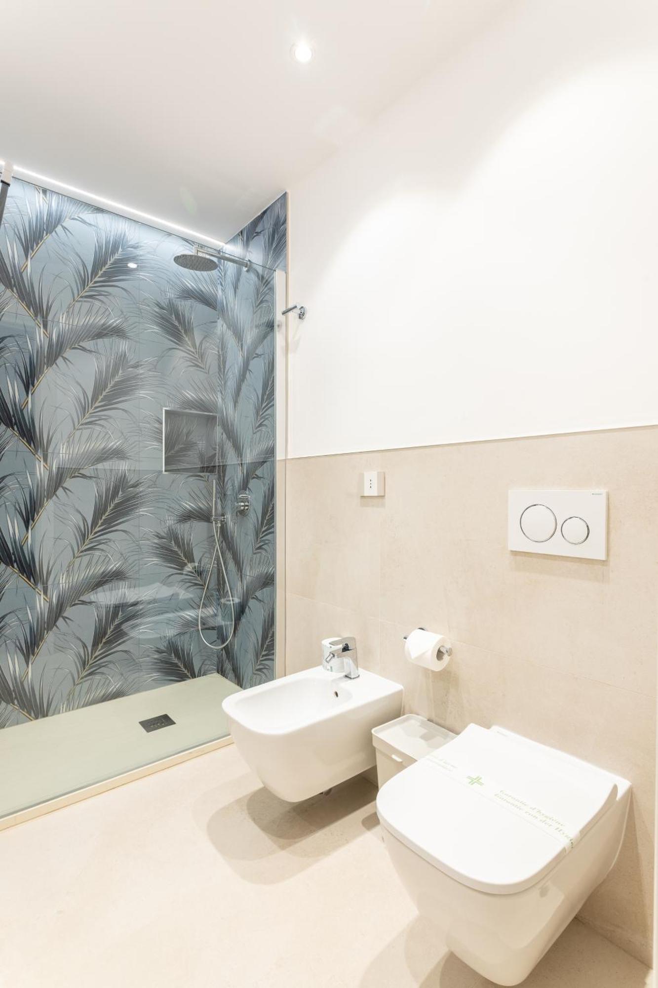 Magnini Rooms Cagliari Bagian luar foto