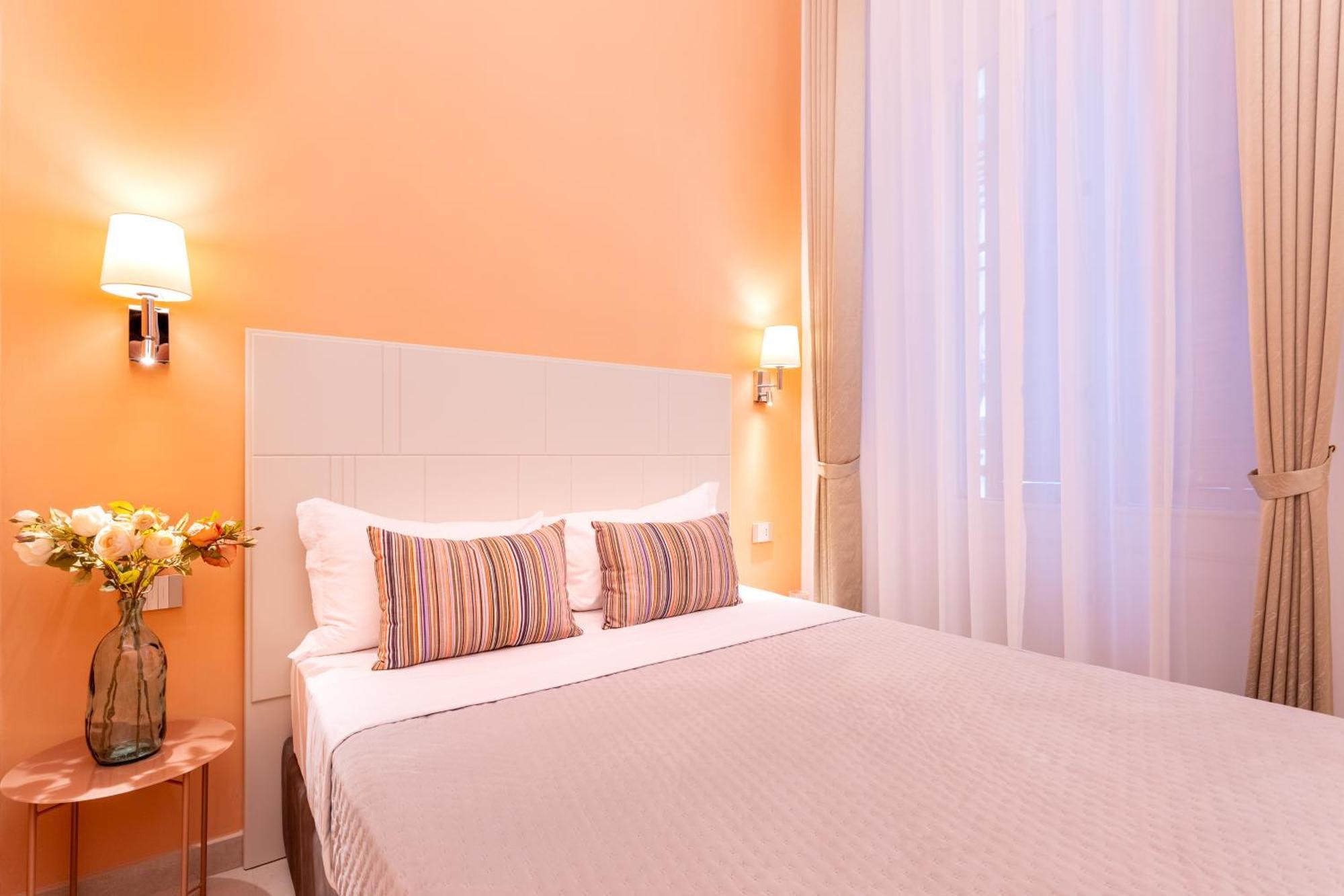 Magnini Rooms Cagliari Bagian luar foto