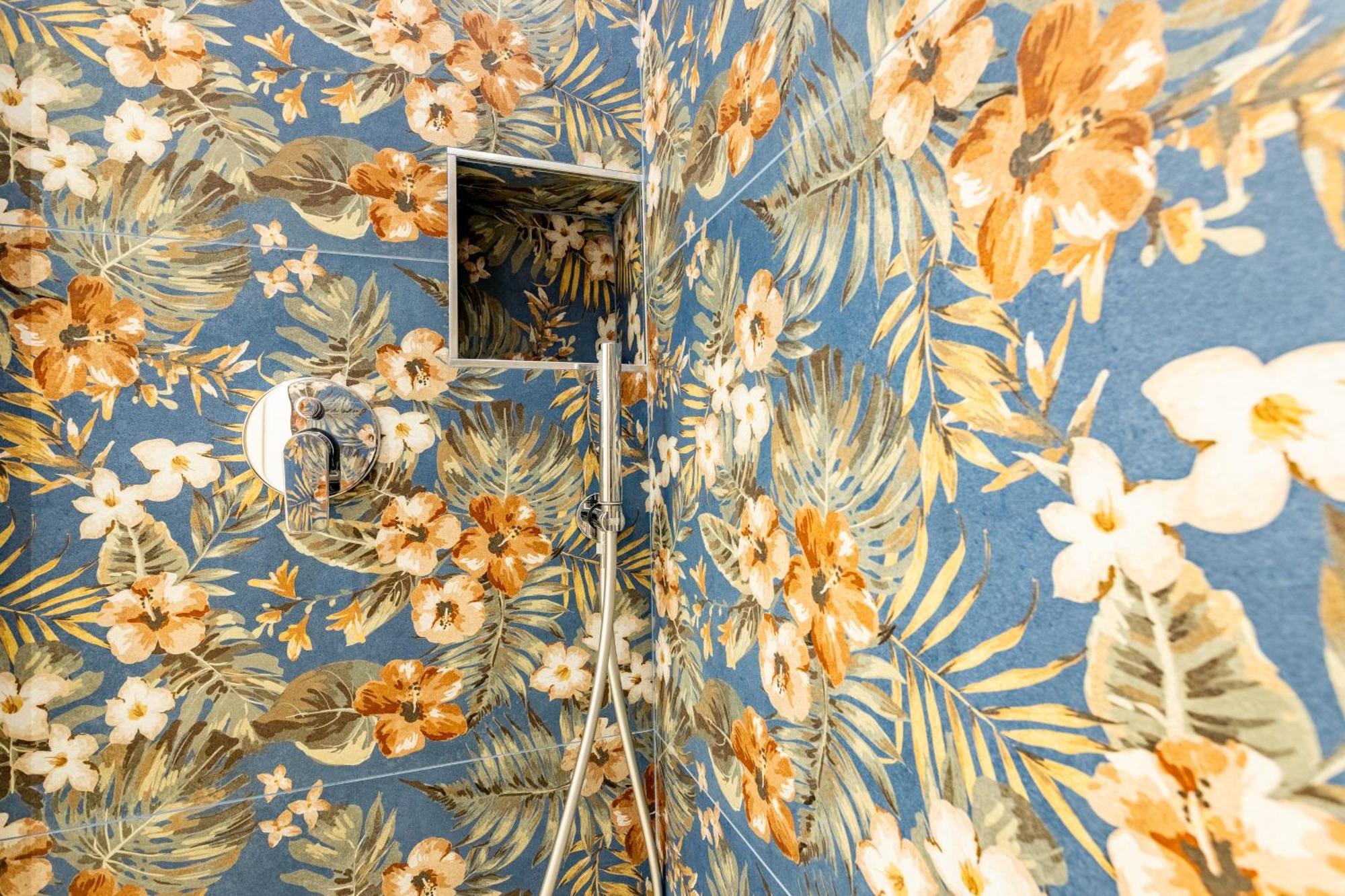 Magnini Rooms Cagliari Bagian luar foto